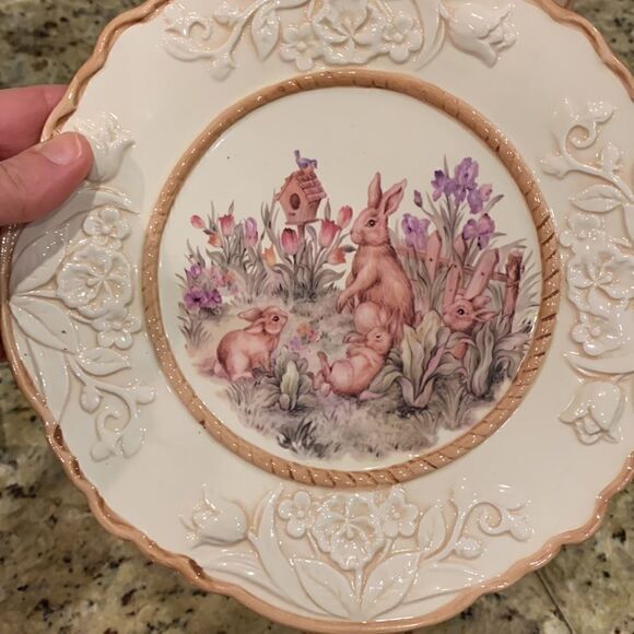 Vintage Cracker Barrel Easter Treasures Tulip Bunny Plate Tray Rabbit decor - Picture 4 of 8